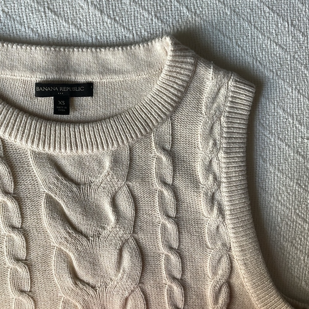 Off white sweater vest